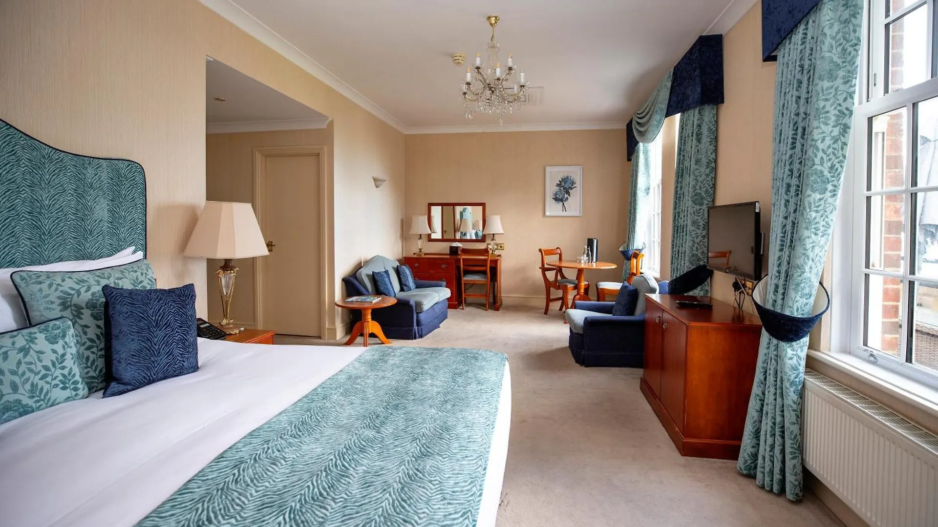 Hotel Miramar Bournemouth 4*,