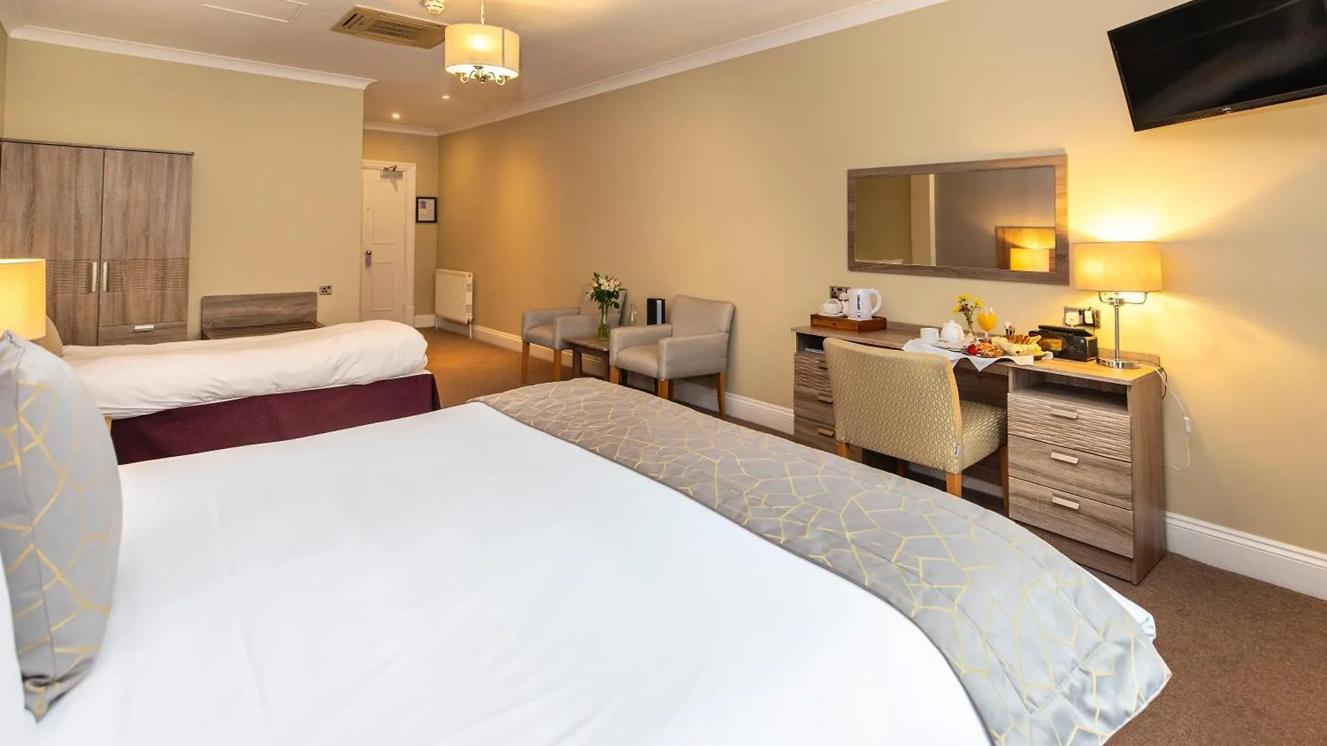 Hotel Miramar Bournemouth 4*,